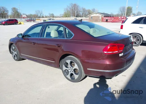 2012 Volkswagen Passat 2.0L Tdi Se z USA, uszkodzony, nr VIN 1VWBN7A37CC035159